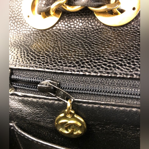 CHANEL Chevron Jumbo XL Caviar - Picture 3 of 16